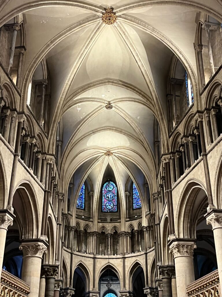 Het koor van Canterbury Cathedral