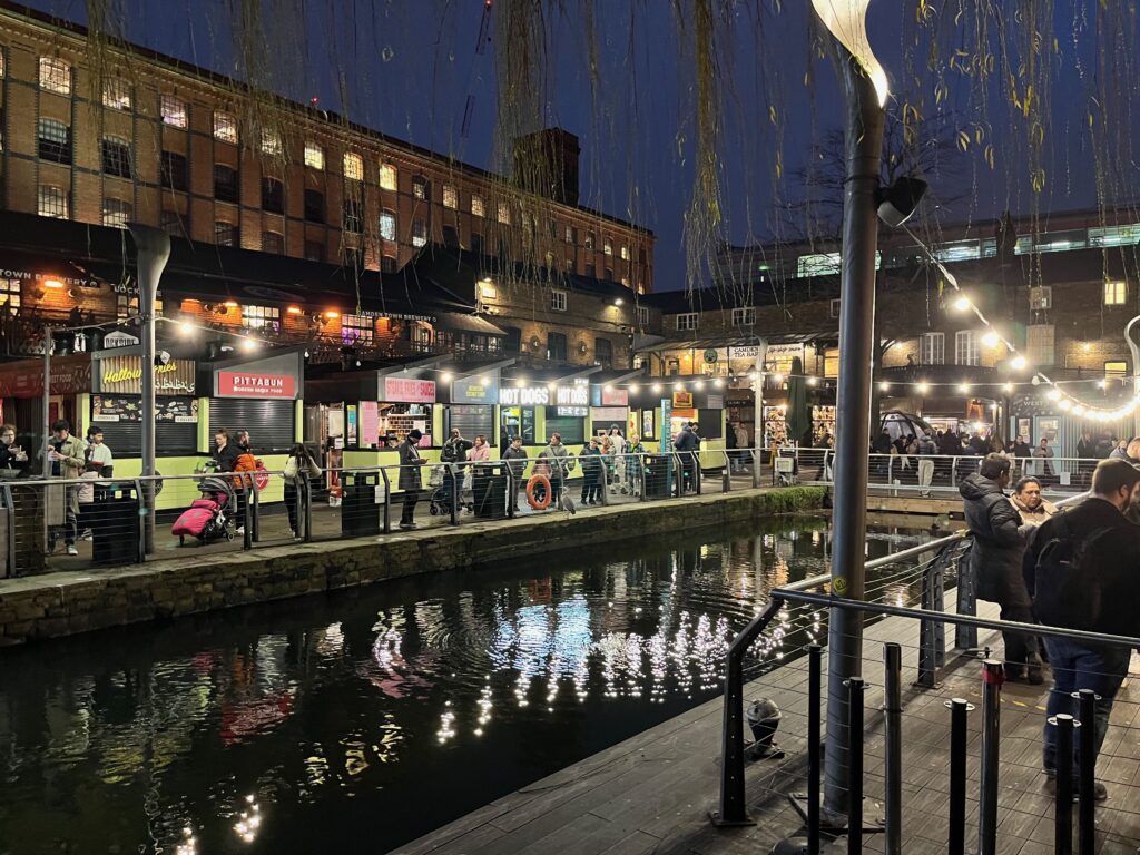 London Canal Walk: Camden Market