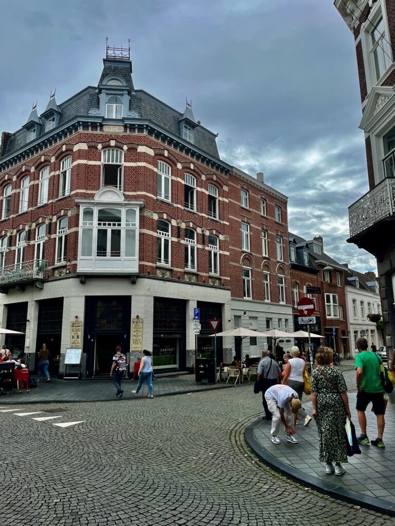 Hoek van de Wycker Brug- en Grachtstraat