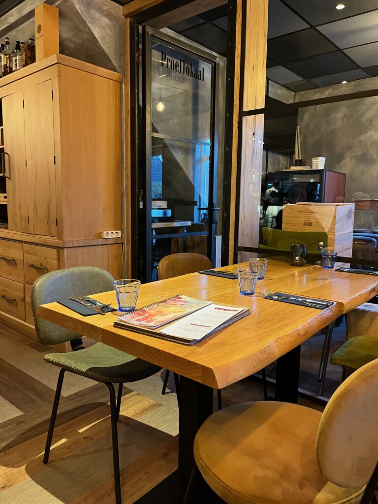 De leukste activiteiten op Schiermonnikoog: Het interieur van de 4dames