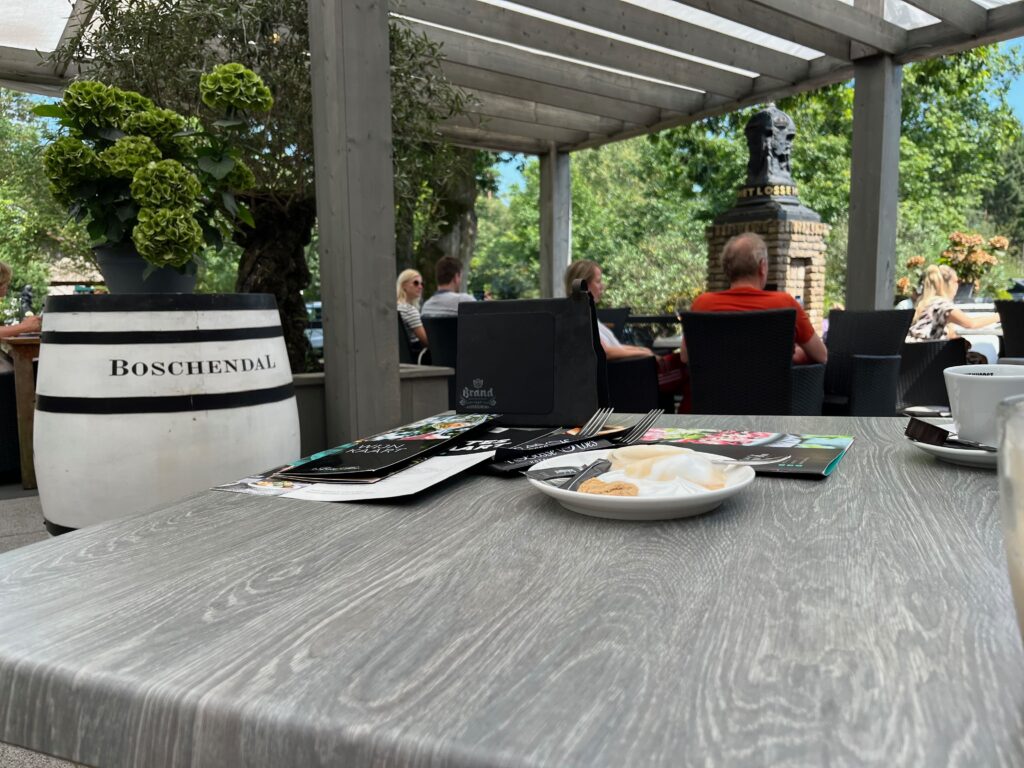 De mooiste wandelingen in Twente: Op het terras van 't Losse Hoes