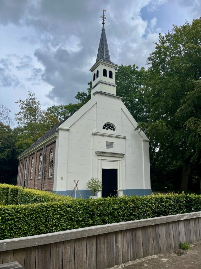 Koloniekerkje in Wilhelminaoord