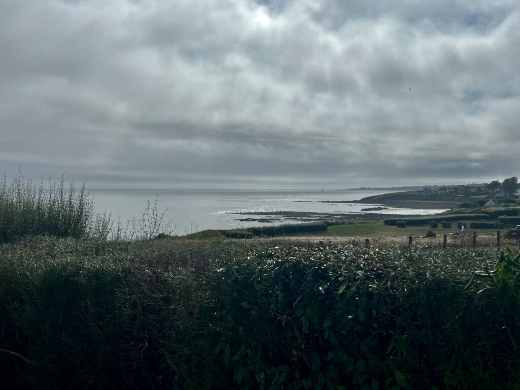 Donkere wolken boven Cap-Sizun