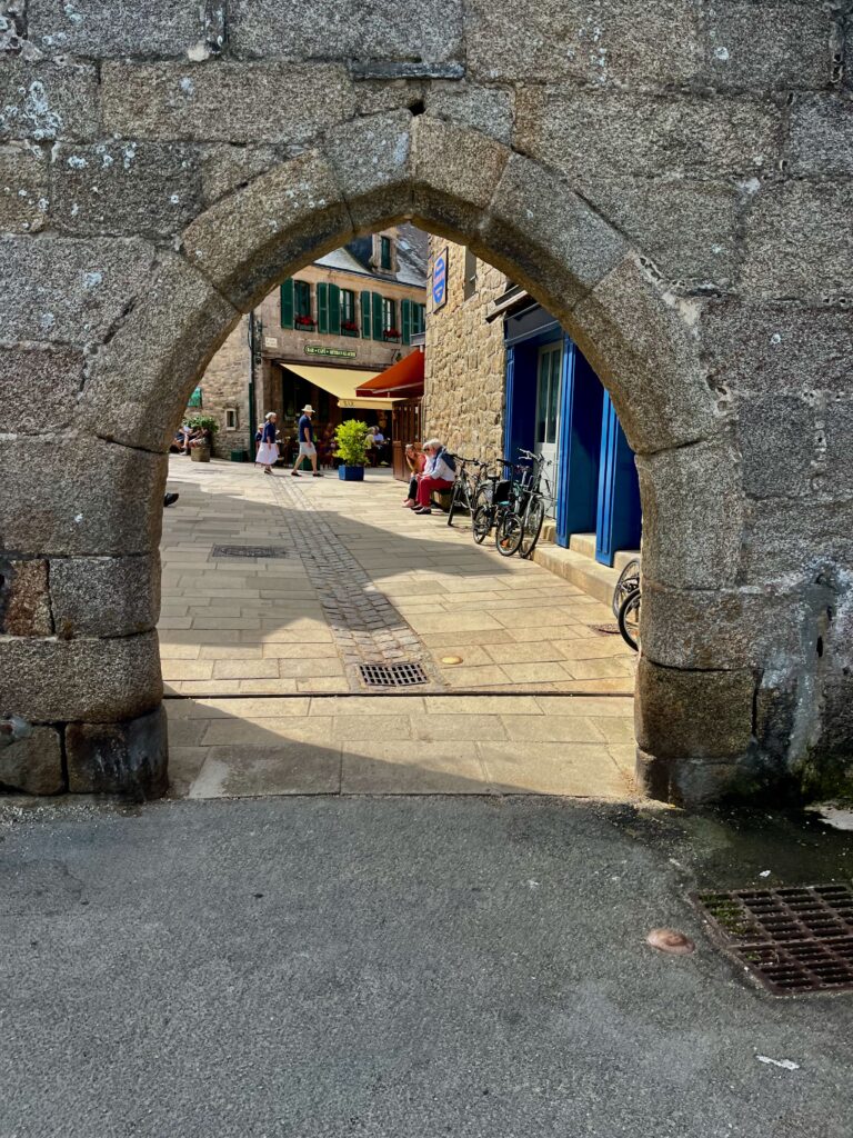 Doorkijkjes in het Ville Clos