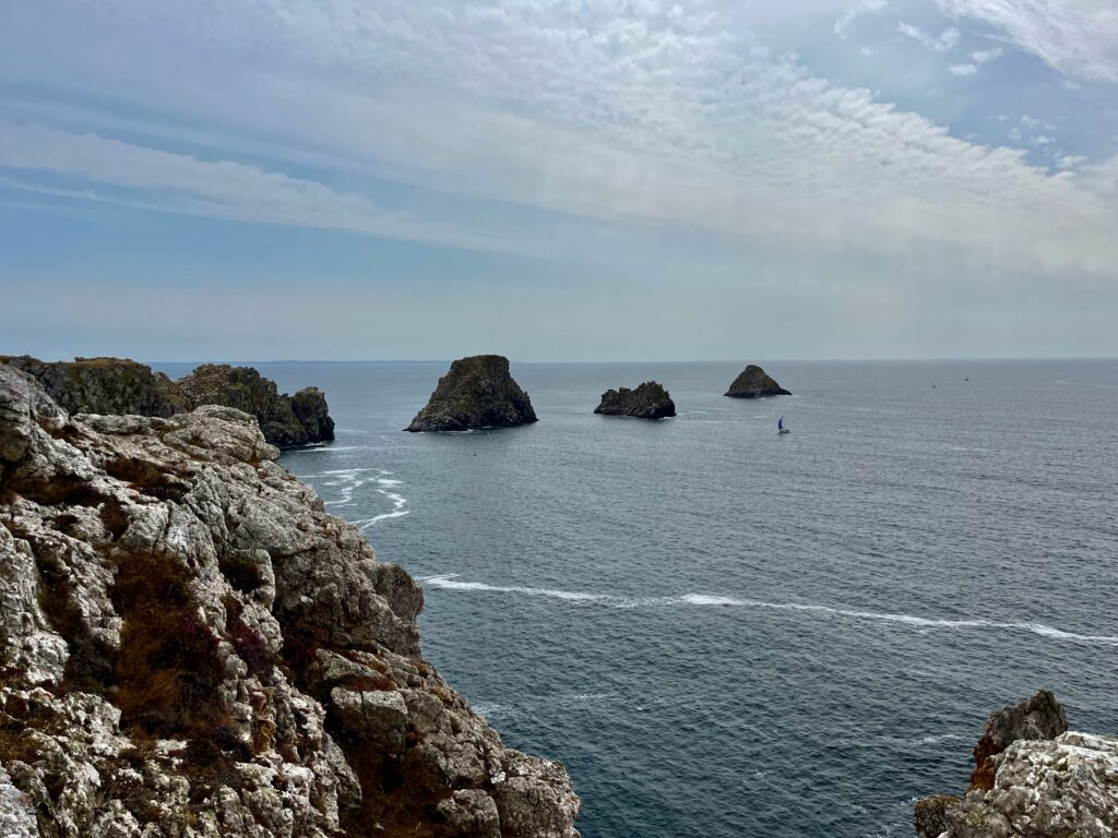 Reisplan voor het zuiden van Bretagne: De Pointe de Pen Hir op het Presqu'Île de Crozon