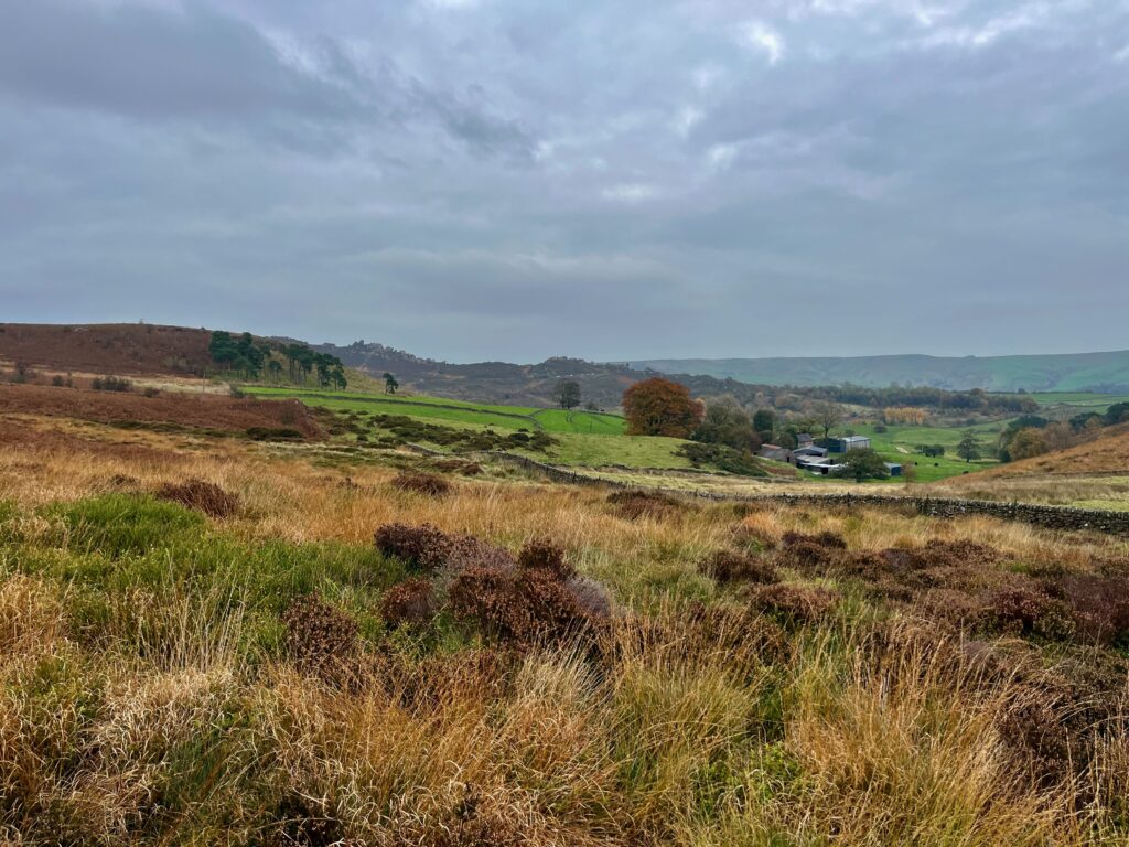 Het ruige landschap van de Staffordshire Moors en The Roaches