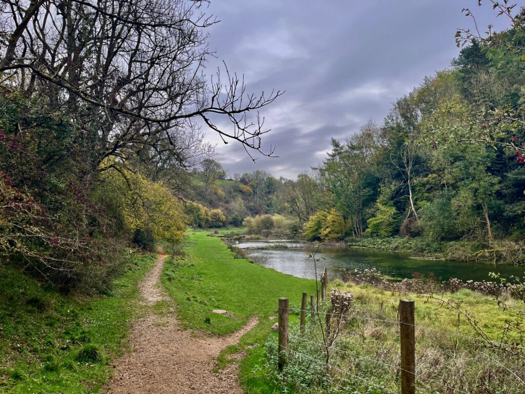 Haddonn Hall en Lathkill Dale: Het mooie Lathkill Dale