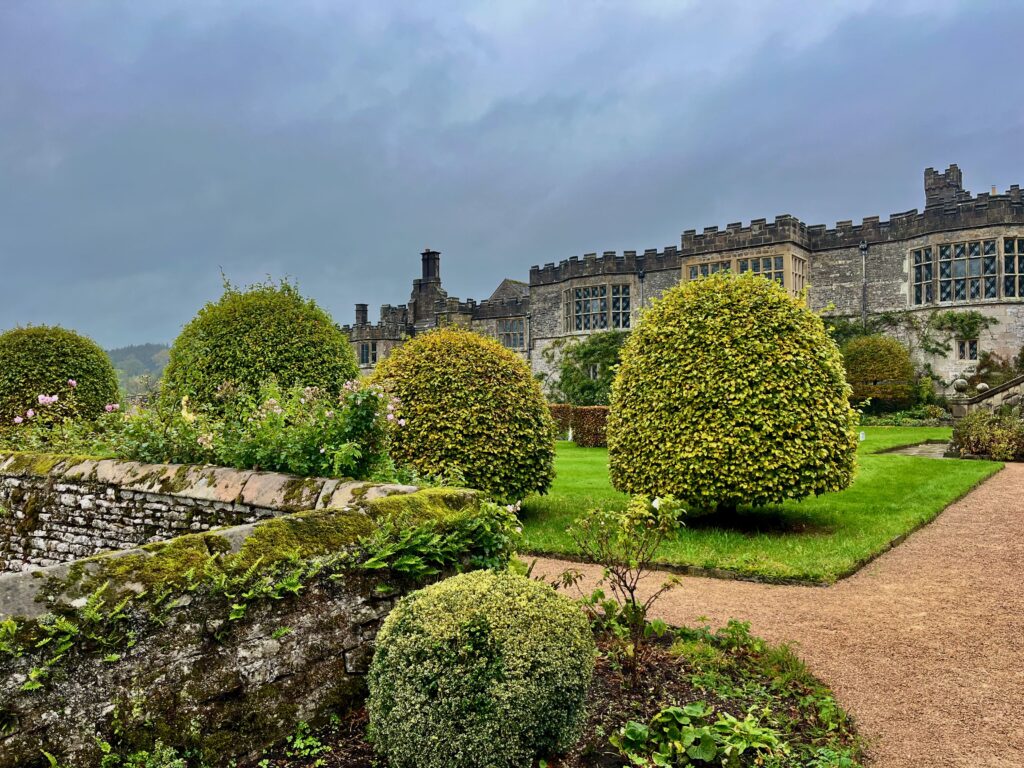 Haddon Hall gezien vanuit de Walled Garden