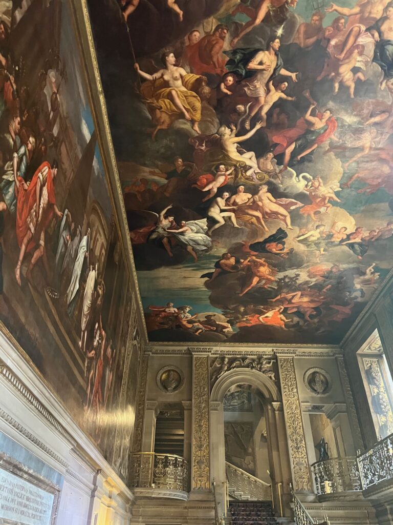 Eerste aanblik van de Painted Hall in Chatsworth House