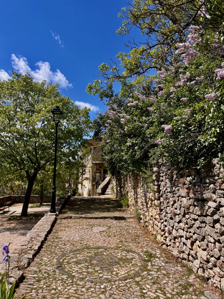 Rue du Grand Soleil in Montbrun-les-Bains