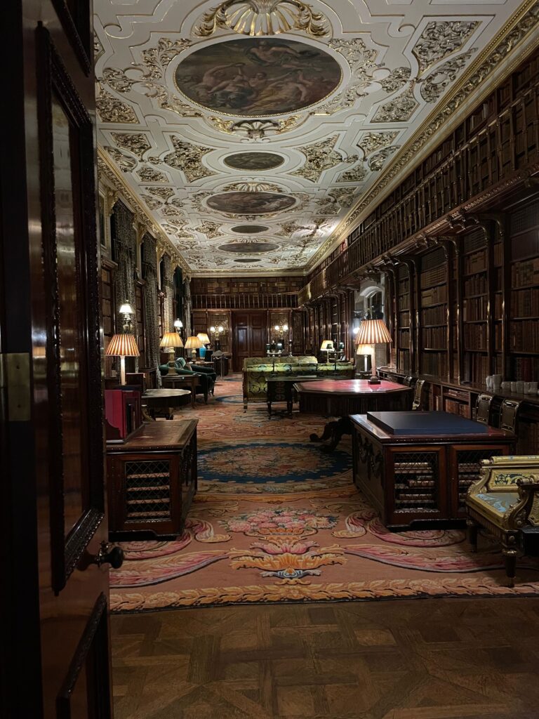 De bibliotheek van Chatsworth House